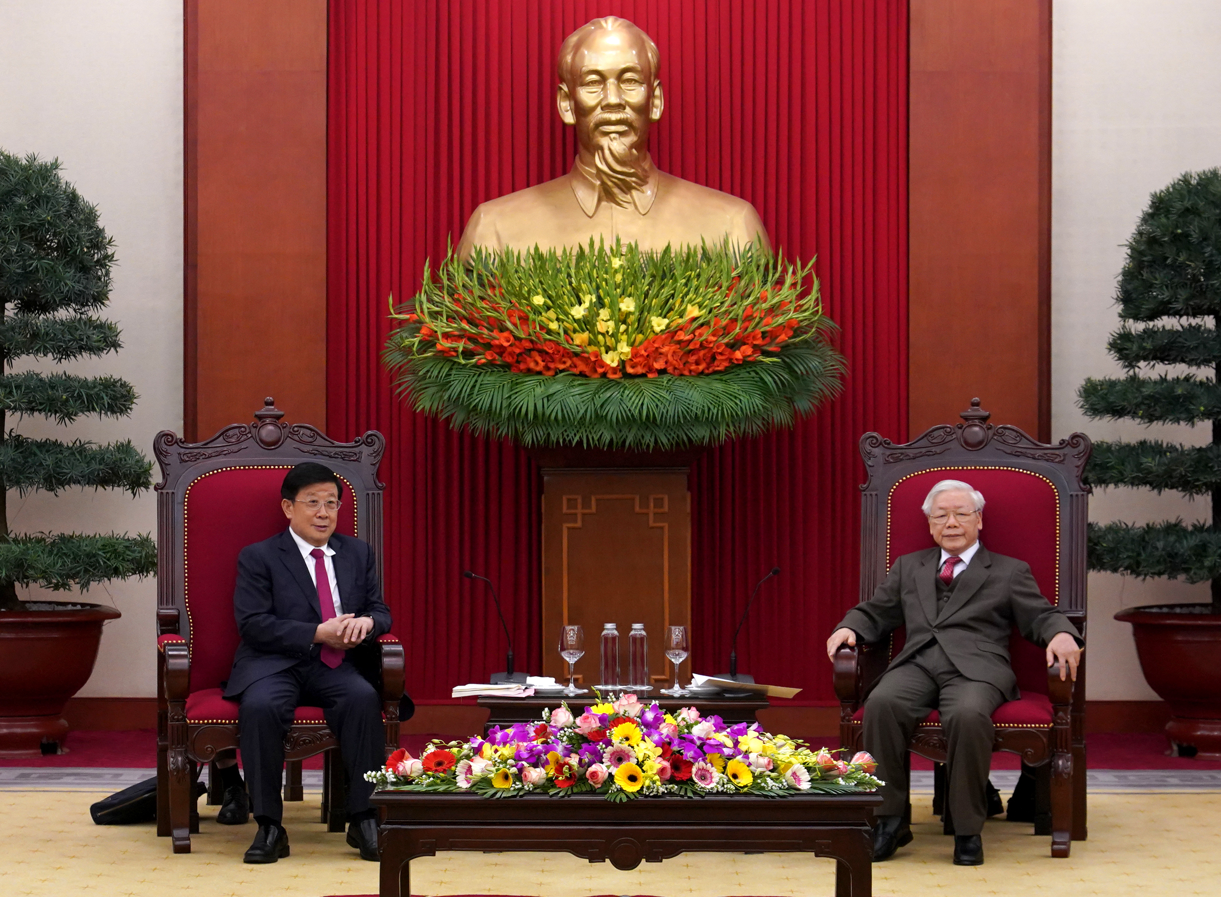 越南共产党中央总书记、国家主席阮富仲会见赵克志