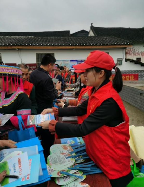 广西桂林市结合“4•15”国家安全教育日开展反邪宣传活动654