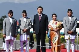 习近平出席尼泊尔总统班达里举行的欢送仪式